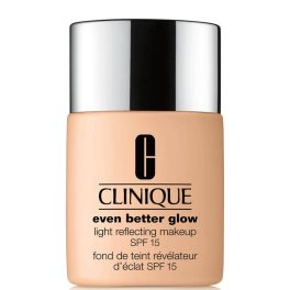Clinique Even Better Glow Light Reflecting Makeup 30 biscuit