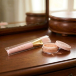 Too Faced Powder Brush